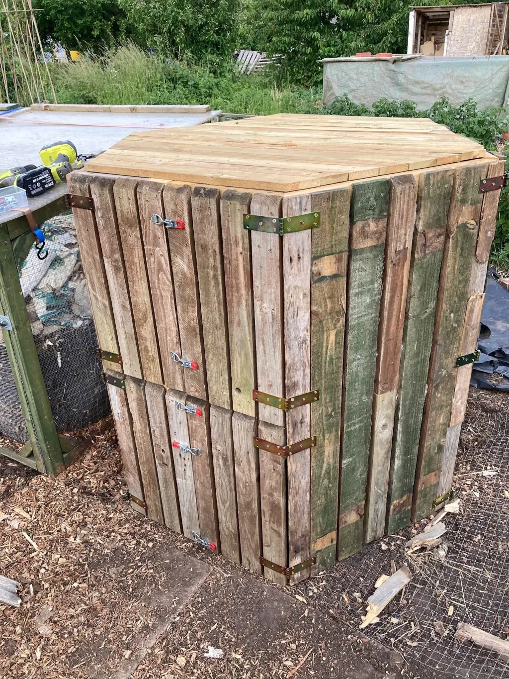 The Aerobic Digest 3: Hexagonal composting is the future